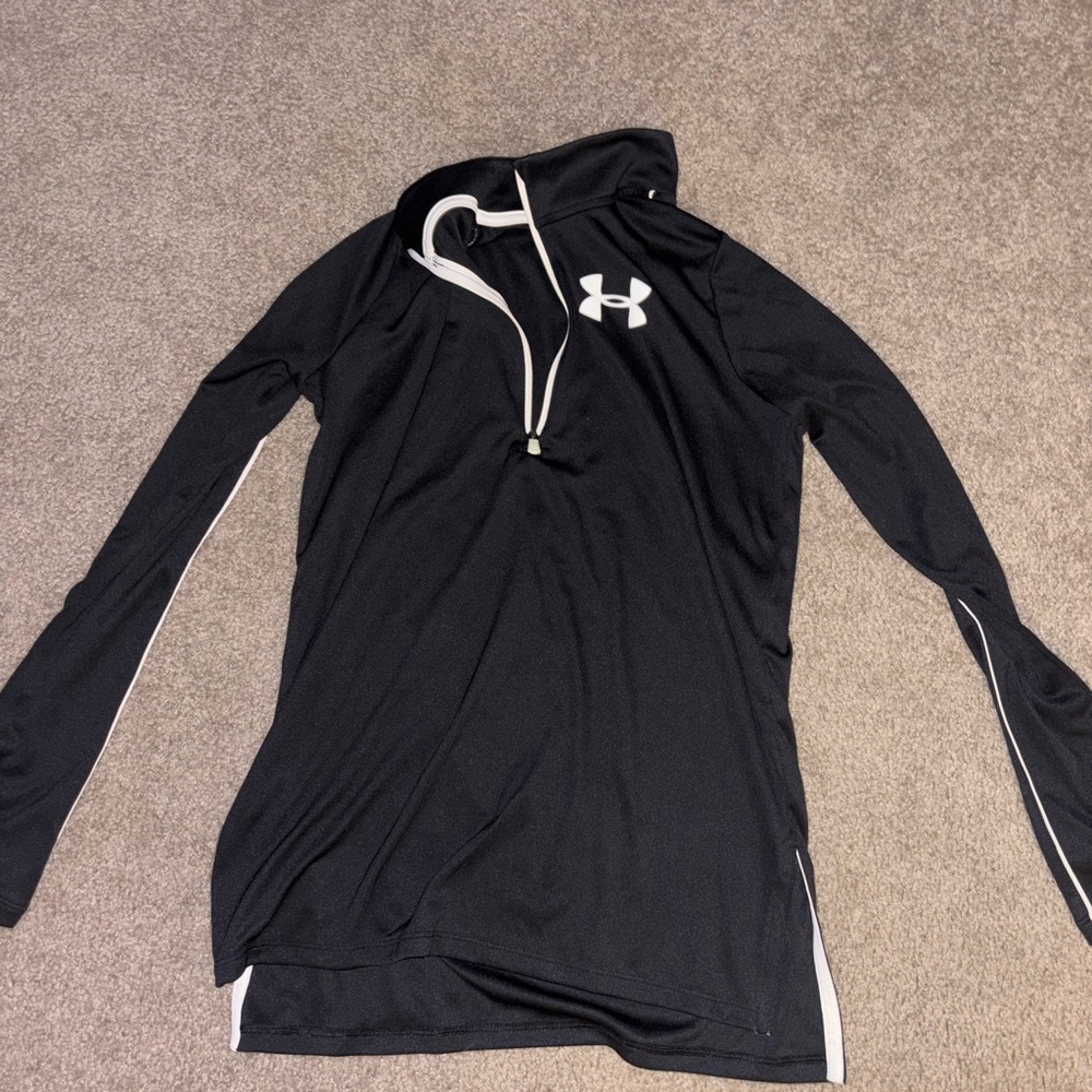 Under Armour Black and White Athletic Pullover